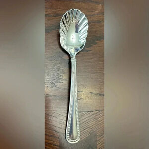 Reed & Barton KENDALL Stainless Beaded Outline Silverware Scalloped Sugar Spoon